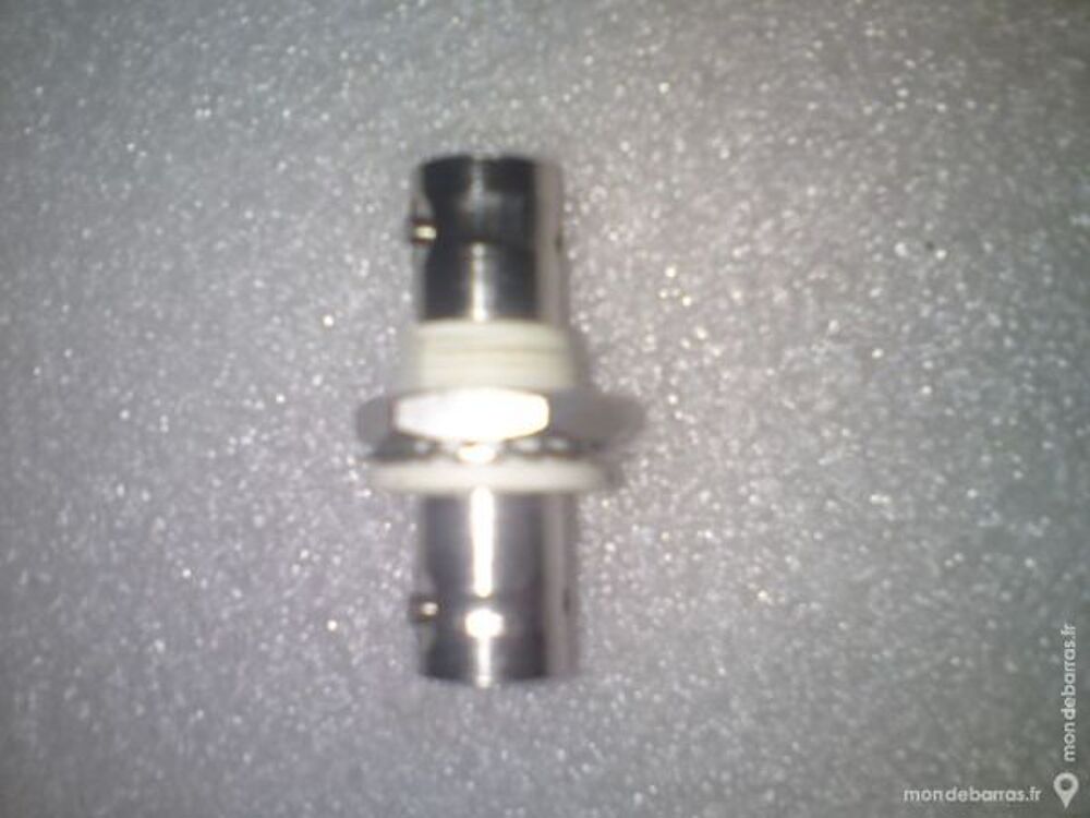 BNC COAXIAL A SERTIR ET A SOUDER Audio et hifi