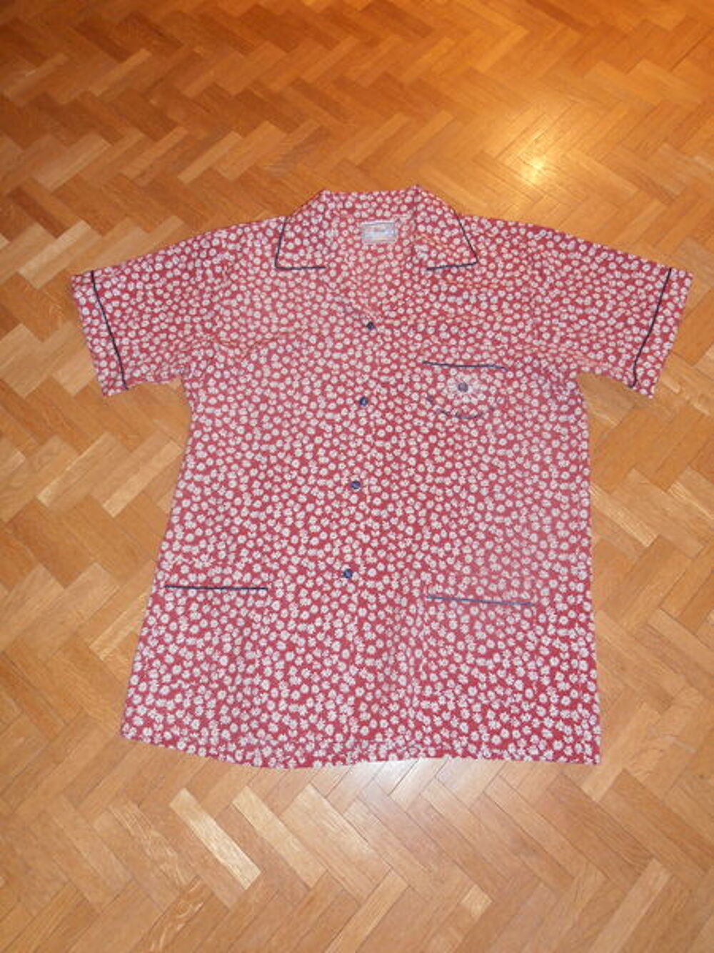 Pyjama bordeaux motifs marguerites (77) Vêtements