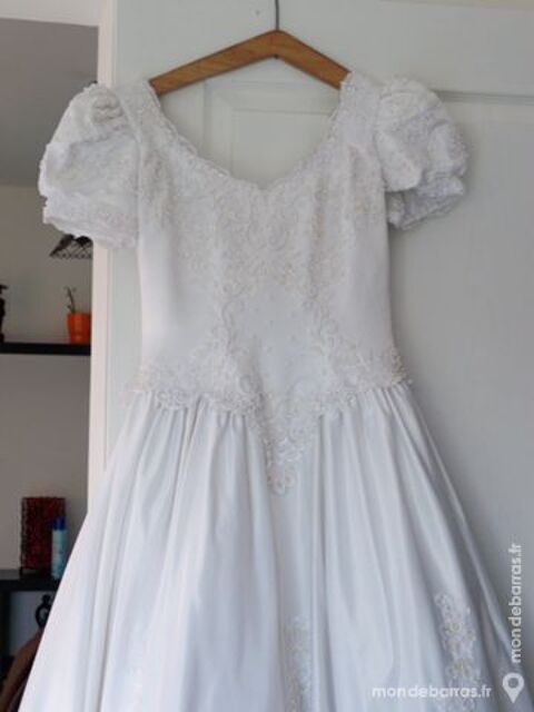 robe de marie 40 Houppeville (76)