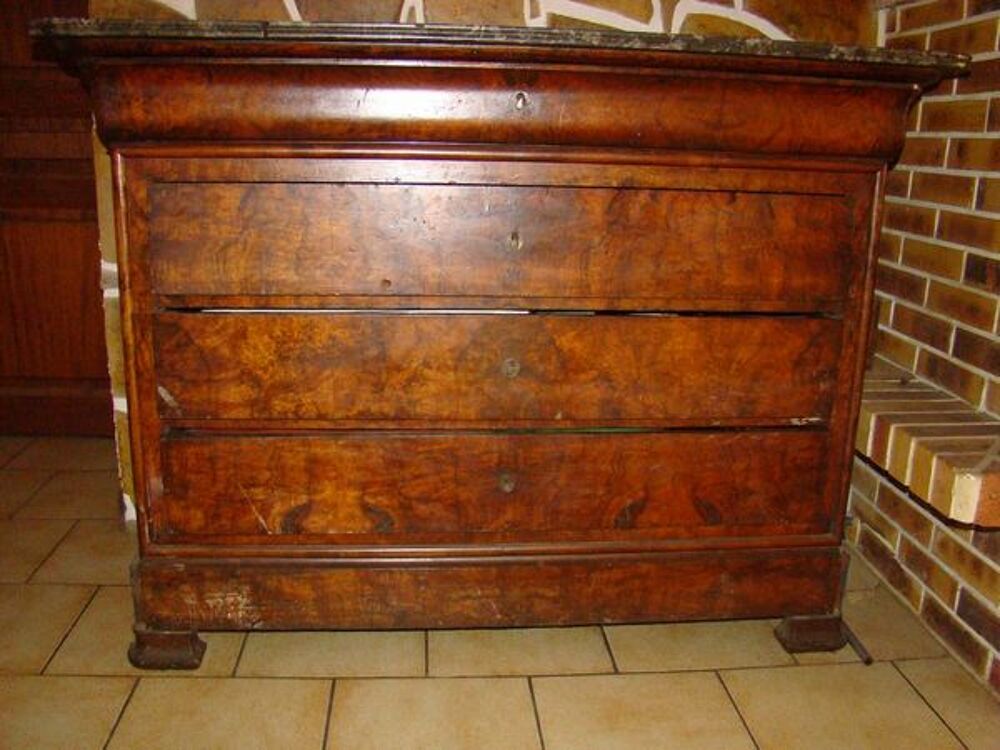 COMMODE style Louis-Philippe Meubles