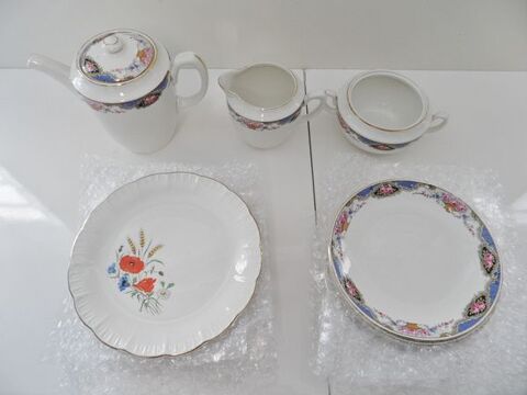 LOT FAÏENCE OPAQUE DIGOIN SARREGUEMINES ASSIETTES POT tbe 69 Marseille 11 (13)