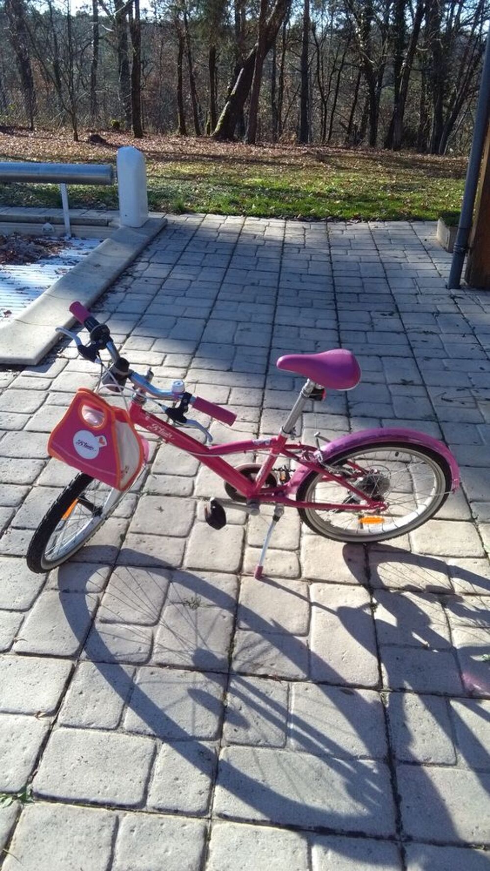V&eacute;lo MISTIGIRL avec &eacute;quipements Vélos
