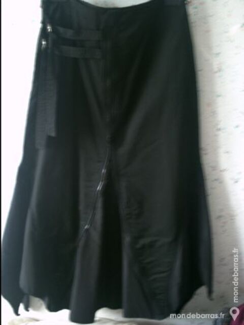 Jupe marque L33 8 Éloyes (88)