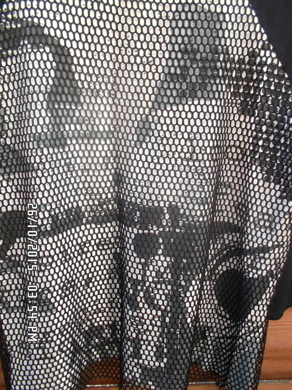 HAUT NOIR ET BLANC*JUSTE 3E*KIKI60230 Vêtements
