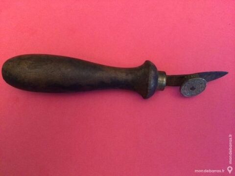 Ouvre boite ancien 12 Nice (06)