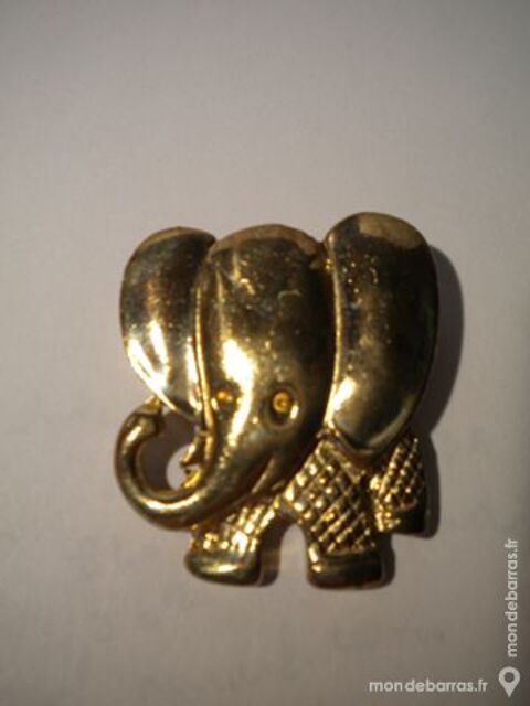 BROCHE  Elphant  8 Dammarie-les-Lys (77)