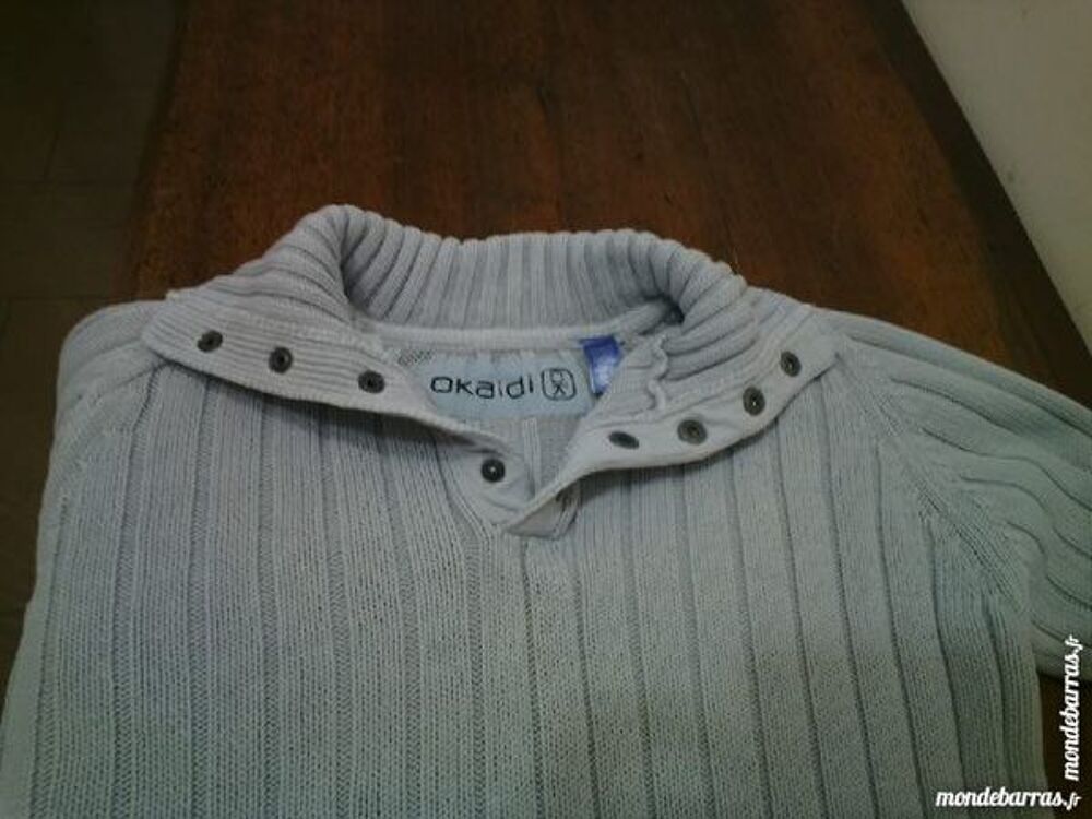 Pull en coton bleu clair OKA&Iuml;DI 8 ans - TBE Vêtements enfants