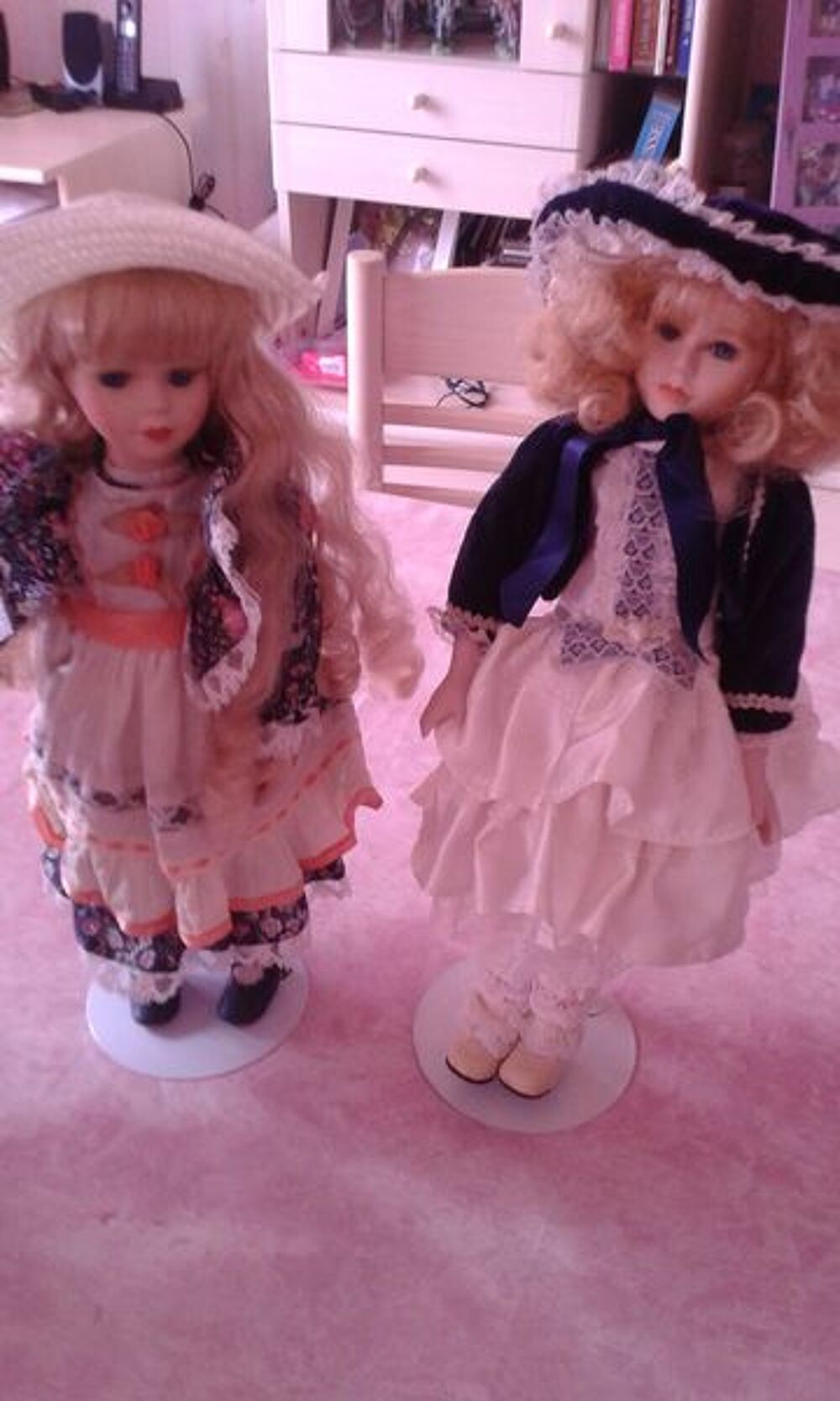 poup&eacute;es en porcelaine 