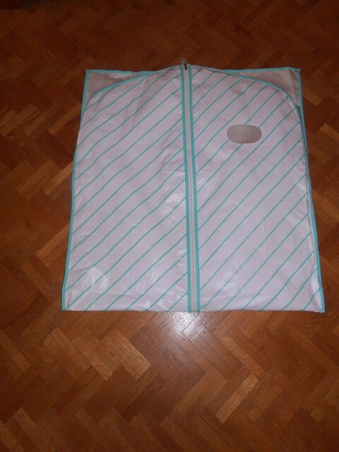 Housse de v�tements 1 (79) 3 Tours (37)