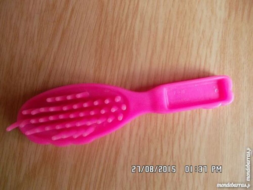 petite brosse rose Jeux / jouets