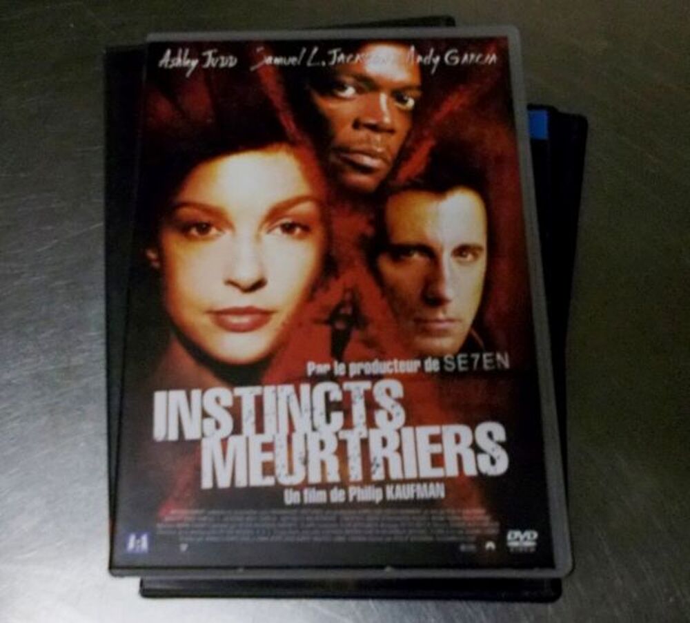dvd instincts meurtriers film de philip kaufman DVD et blu-ray