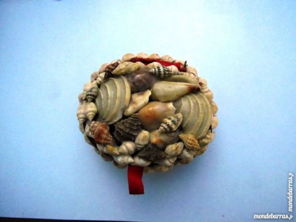 Boite &agrave; bijoux vintage coquillage Bijoux et montres
