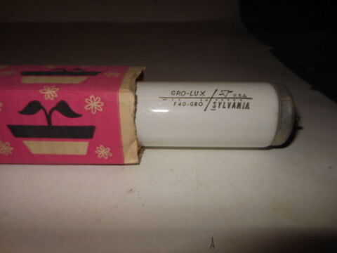tube fluorescent GRO LUX pour la croissance des plantes 8 Gr�zieu-la-Varenne (69)
