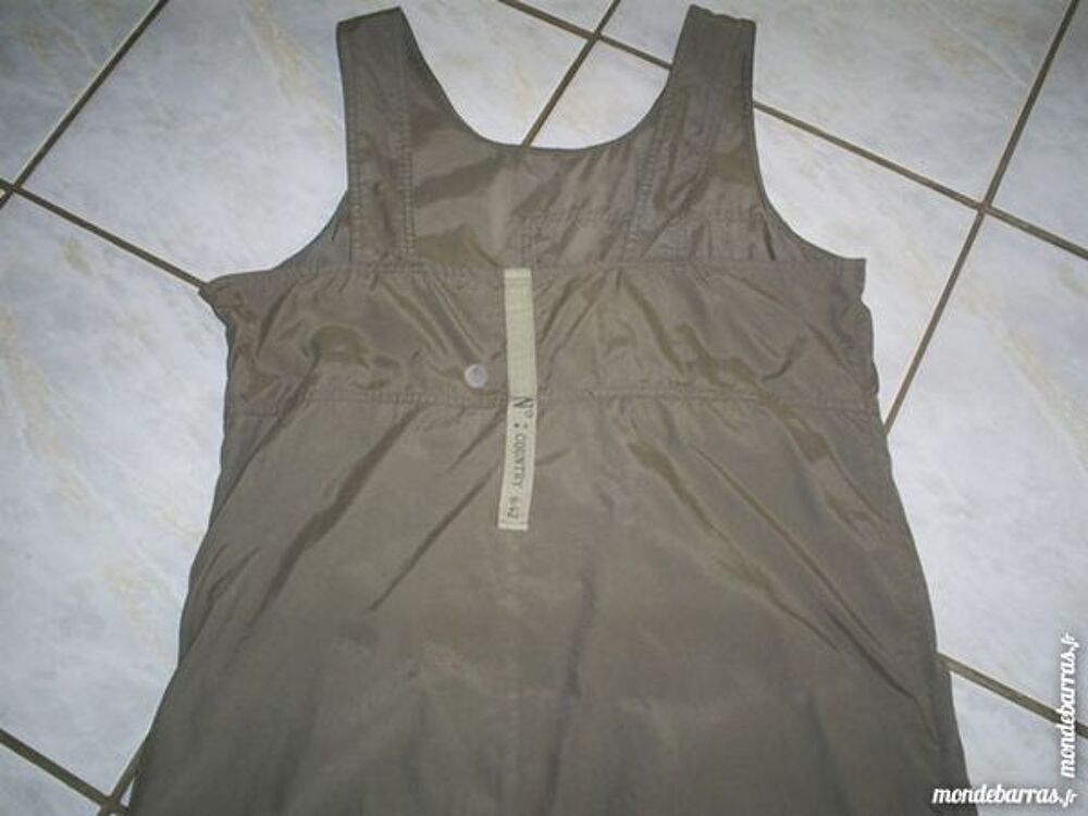 Robe MIA SOANA Taille 44 Vêtements
