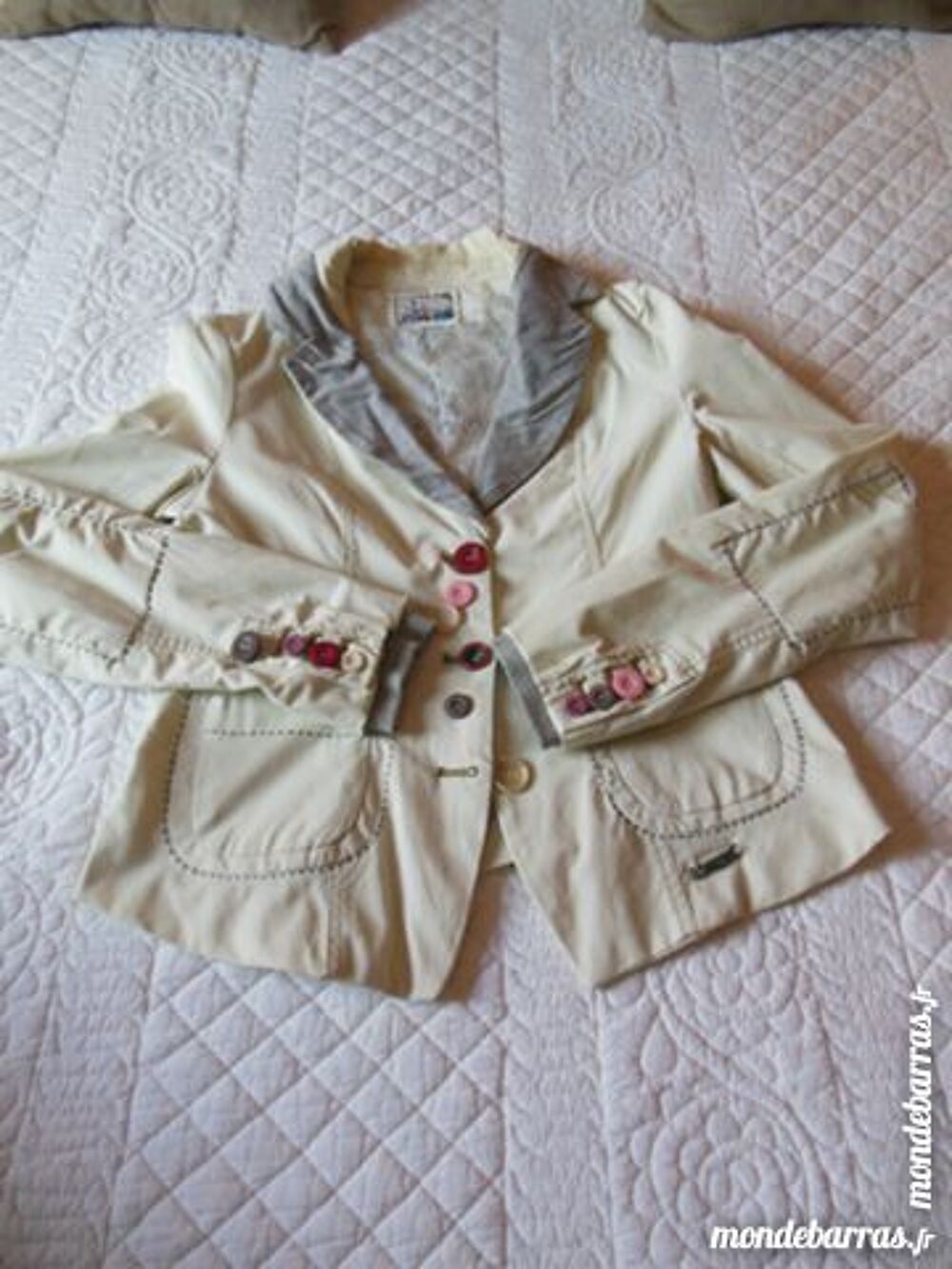 veste d&eacute;sigual Vêtements