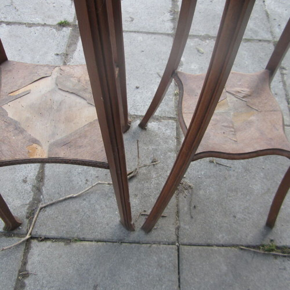 gu&eacute;ridons en bois et marbre Meubles
