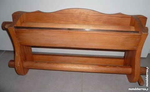 Prsentoirs cuisine en pin naturel 30 Moncoutant (79)