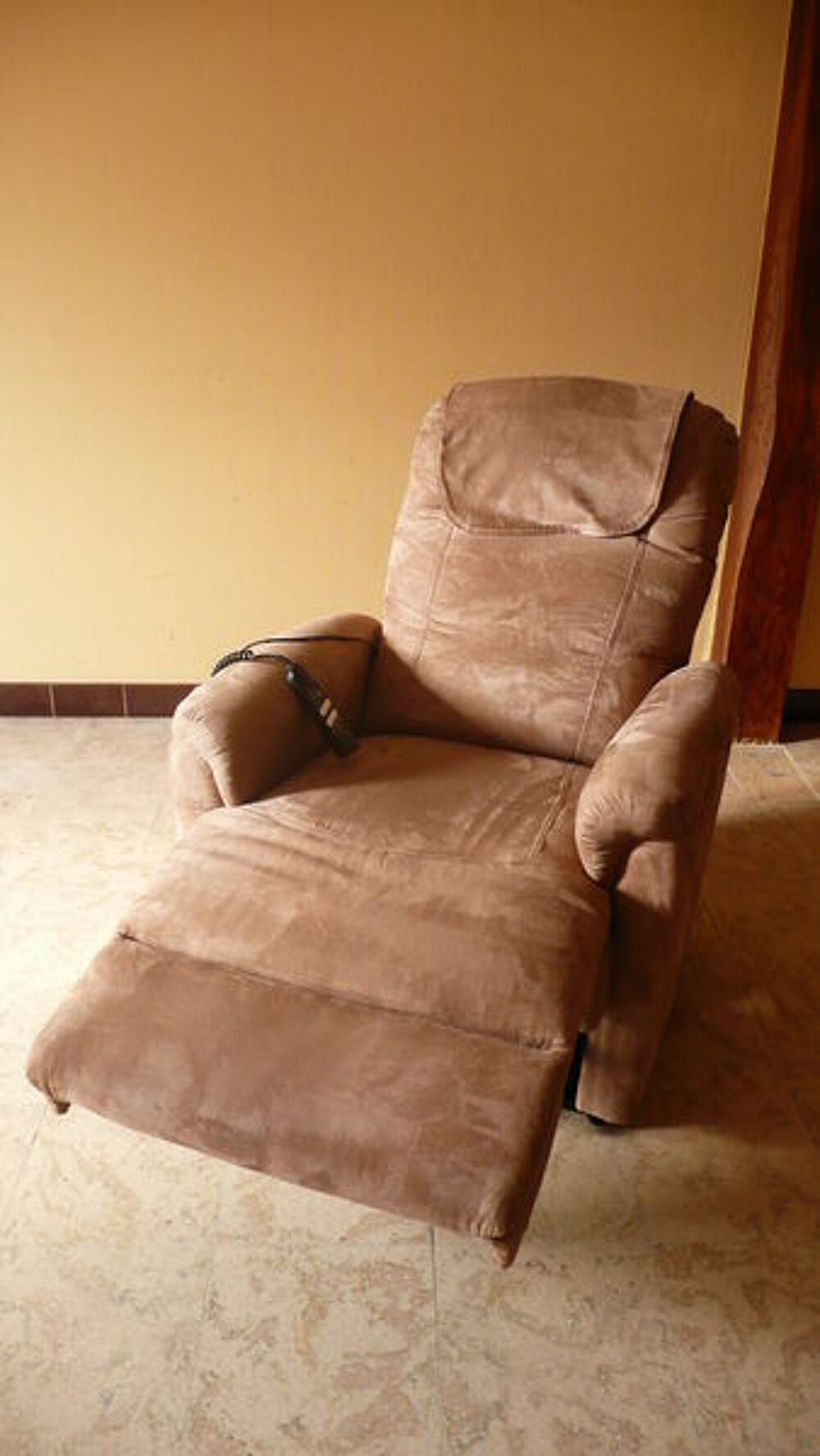 Fauteuil m&eacute;dicalis&eacute; Puériculture