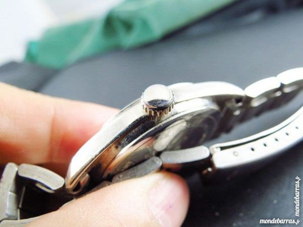 DER L&Ouml;WE 1997 MONTRE 2 cadrans DIV0313 Bijoux et montres