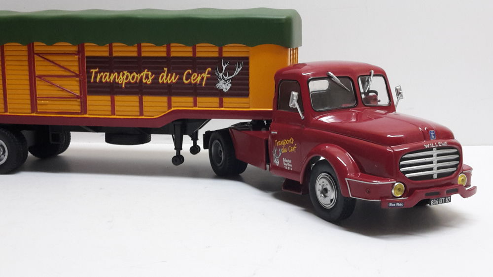 Will&egrave;me LC 610T + semi-remorque b&acirc;ch&eacute;e 
