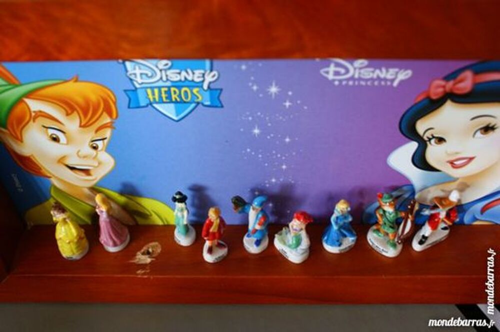 F&egrave;ves en porcelaine Disney 