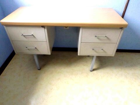BUREAU METALIQUE POUR ENFANT 65 Wasselonne (67)