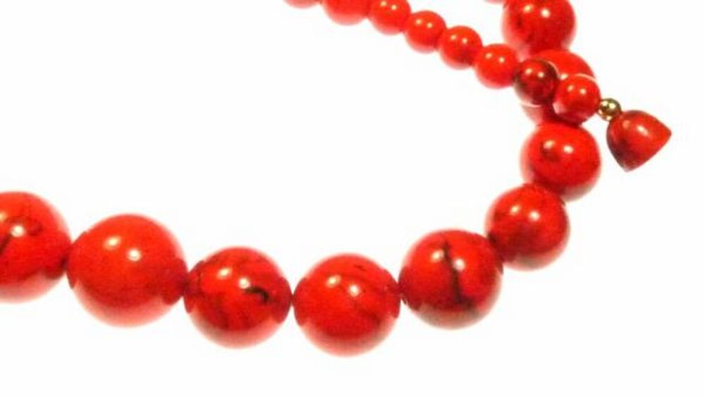 Collier en perles de verre Bijoux et montres