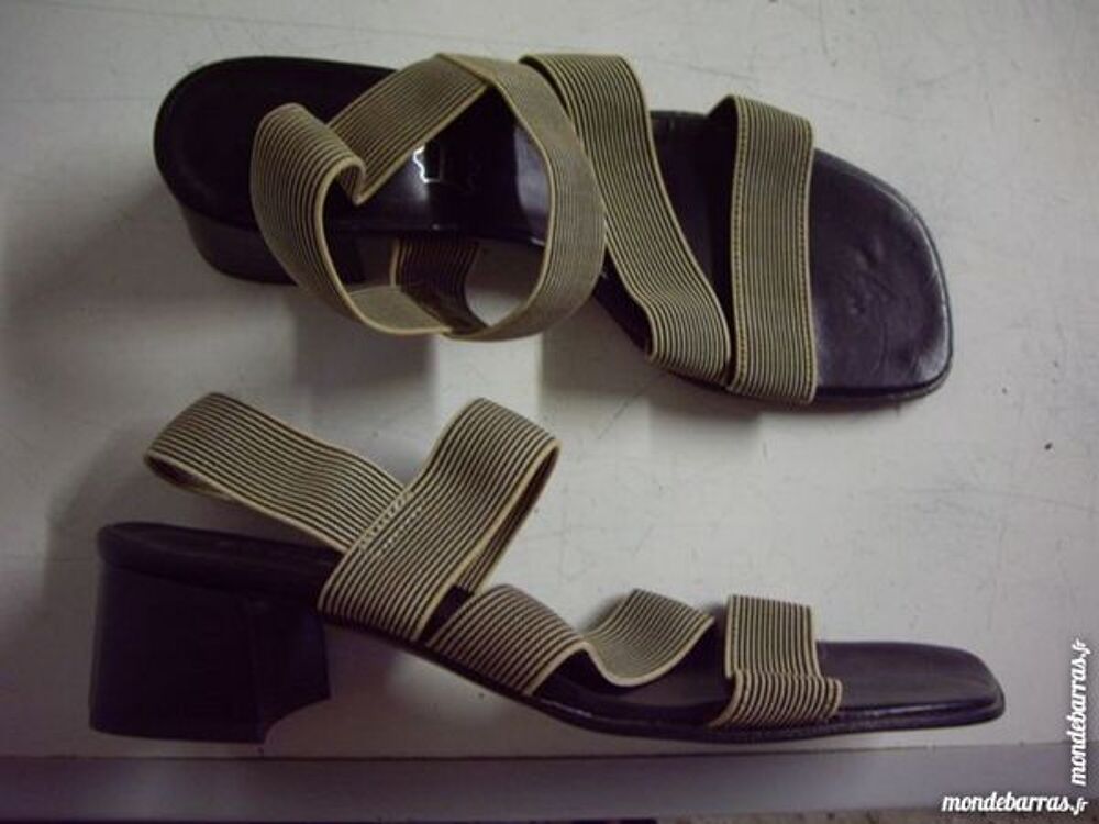 Sandales &agrave; talons Brun Ray&eacute; pointure 37 Chaussures