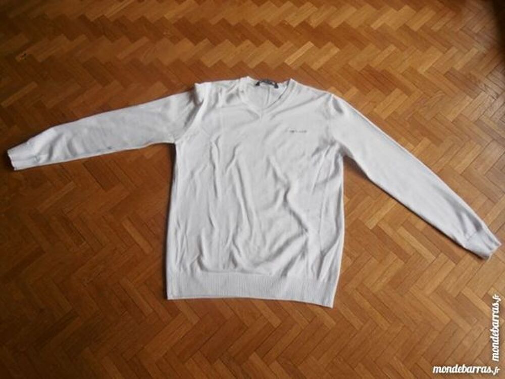 Pull Teddy Smith blanc Vêtements
