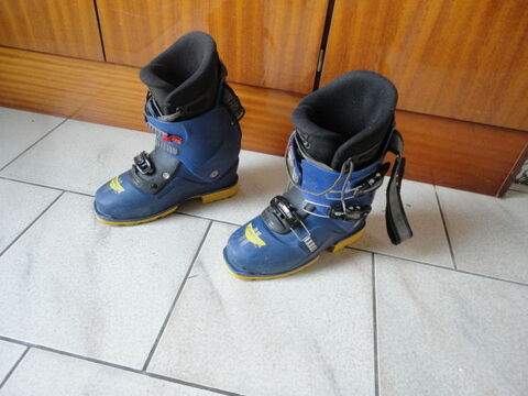 chaussures de ski 20 Montpon-Mnestrol (24)