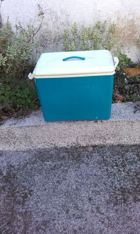 GLACIERE 10 Le Cannet (06)