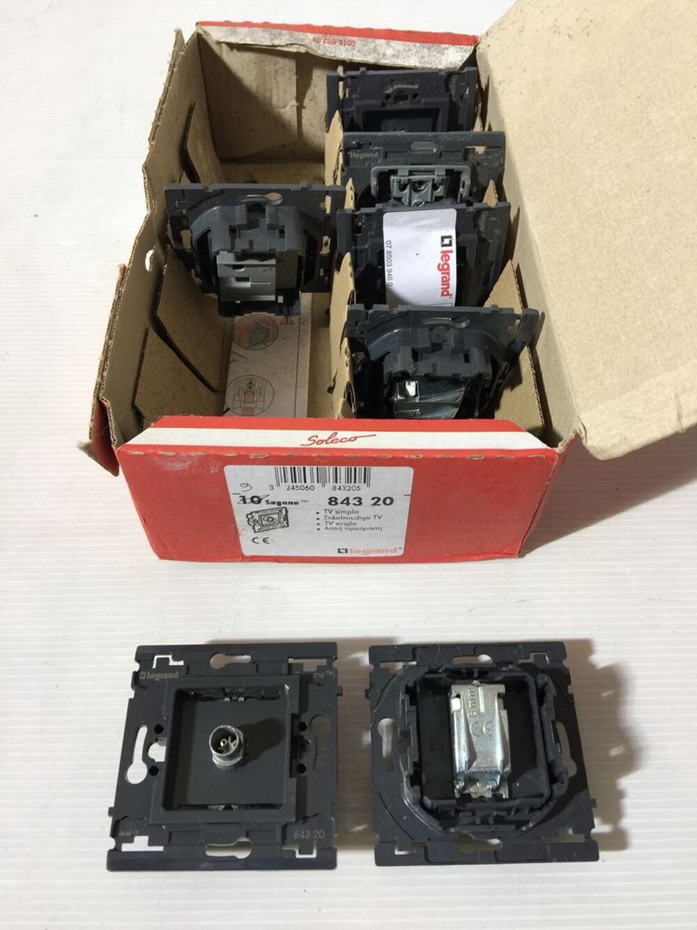 Legrand - M&eacute;canisme Prise TV Simple - SAGANE - 84320 Bricolage
