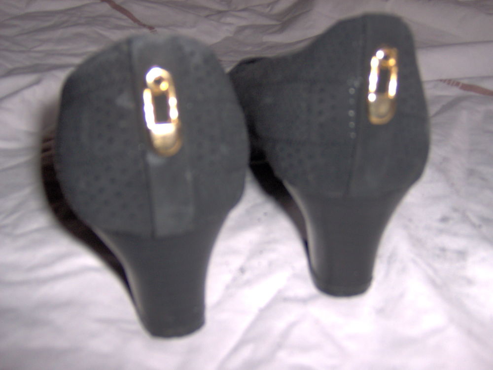 Chaussures noires velout&eacute;es, 40, comme neuves Chaussures
