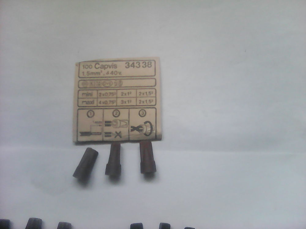 Capuchons capvis Legrand connections sans vis . Bricolage