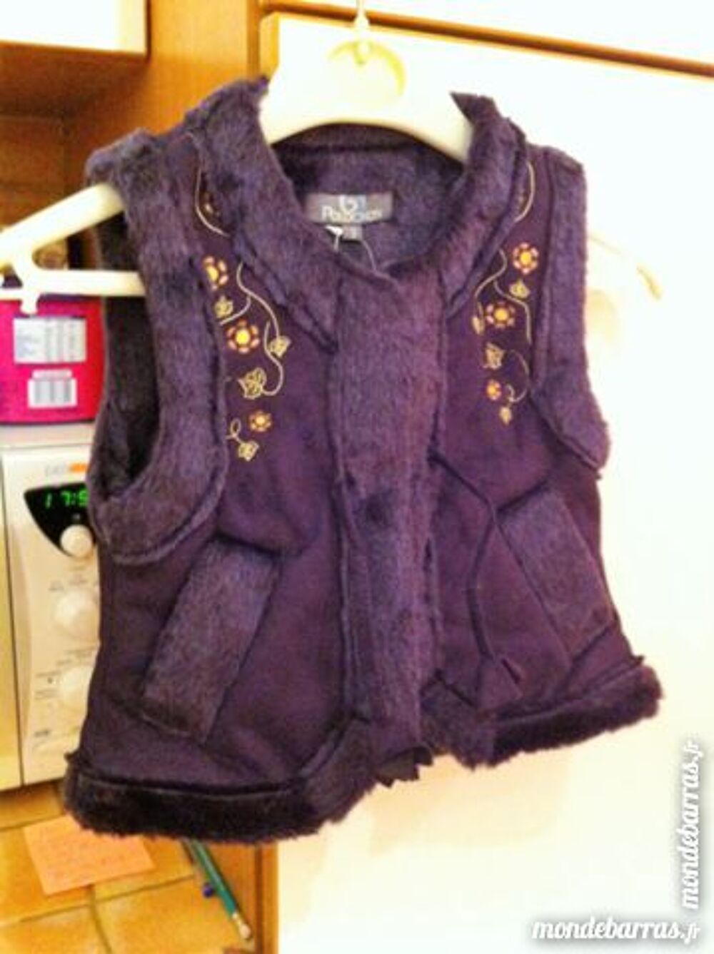 Doudoune POLONCHON brod&eacute;e, sans manche : 3ans(soh3 Vêtements enfants