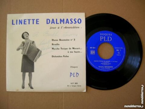 EP LINETTE DALMASSO Joue � l'accord�on 9 Nantes (44)