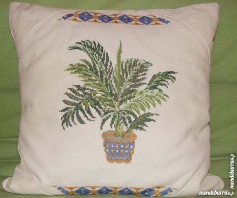 Artisanat : Coussin point compté Palmier - NEUF 35 Antony (92)