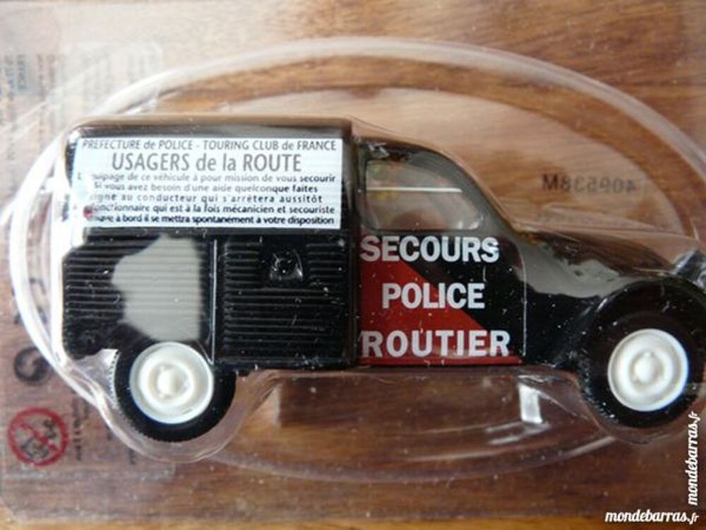 3 MODELES DIFFERENTS DE 2 CV NOREV Jeux / jouets