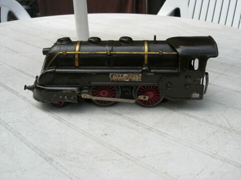 Locomotive SNCF 200 Montceaux-l�s-Provins (77)