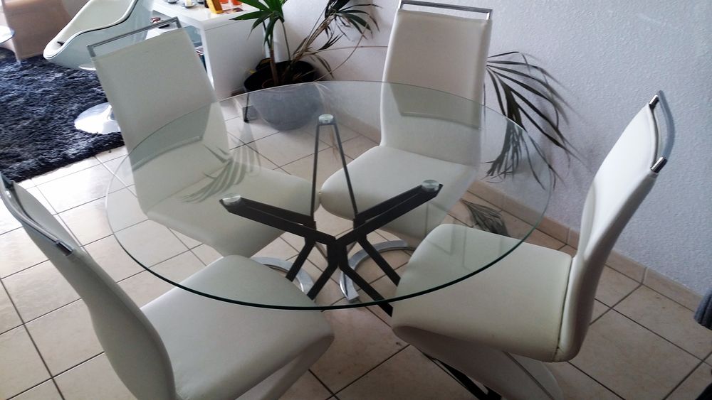 Table &agrave; Manger en verre Meubles