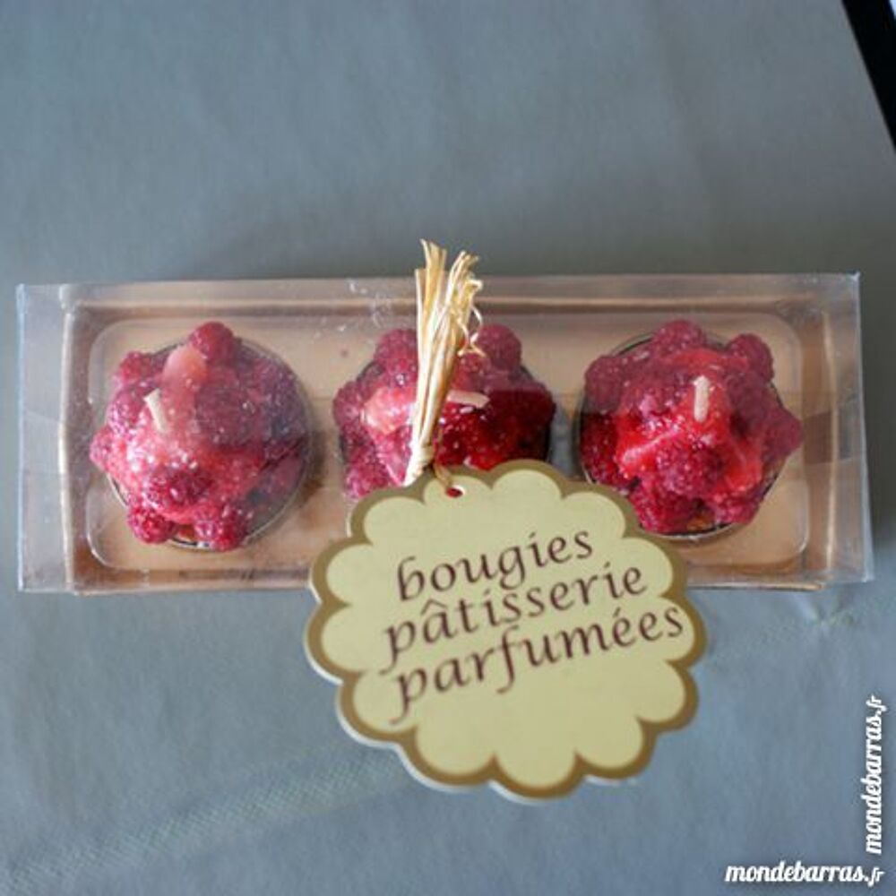 Coffret de 3 Bougies Parfum&eacute;e en forme de Cupcake Décoration