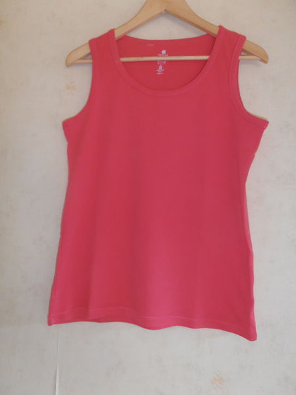 D&eacute;bardeur fuchsia (77) Vêtements