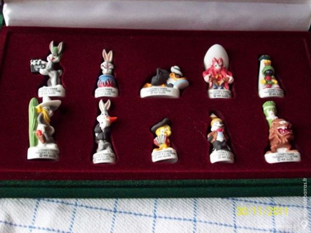 Coffret de 10 F&egrave;vre &laquo;Looney Tunes&raquo; 