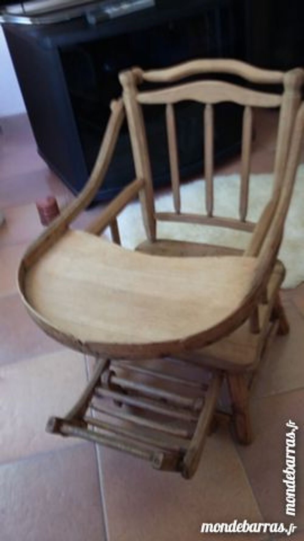 Chaise basse B&eacute;B&eacute; Meubles