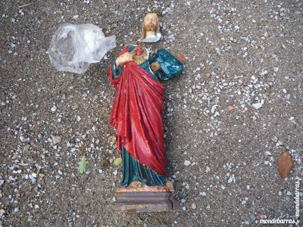 Statue en pl&acirc;tre sacr&eacute;-coeur de j&eacute;sus Meubles