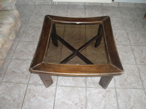 TABLE DE SALON 45 Vnissieux (69)