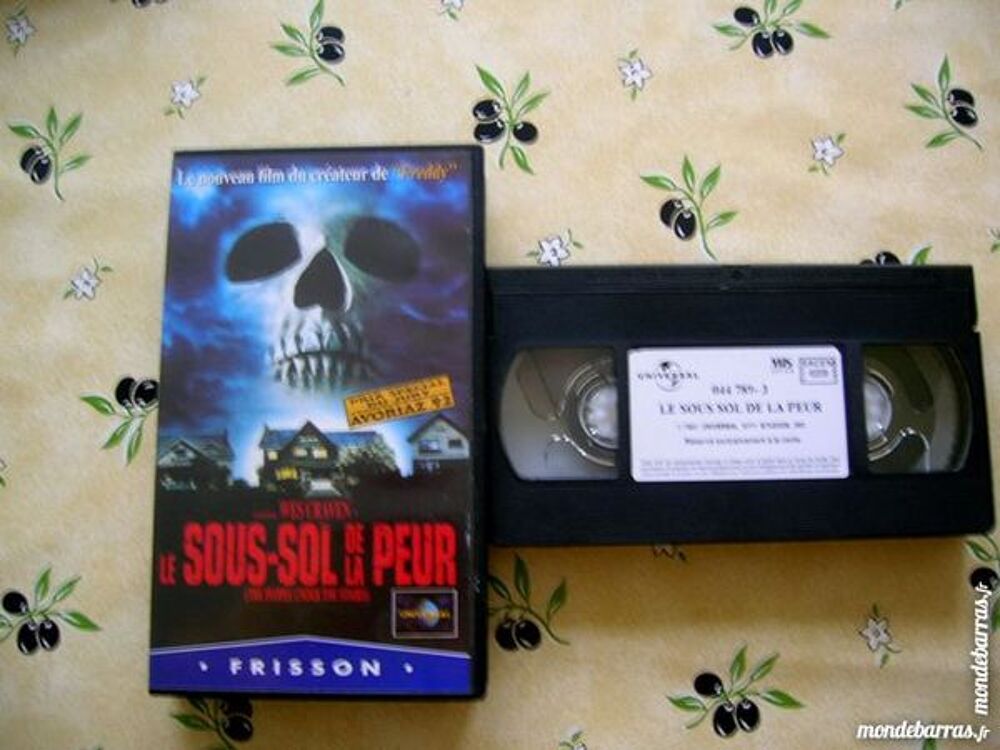 K7 VIDEO VHS LE SOUS SOL DE LA PEUR - Film HORREUR DVD et blu-ray