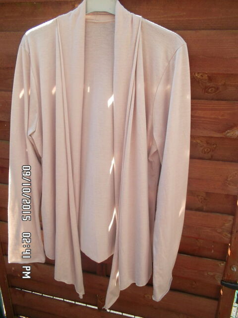 GILET BEIGE*JUSTE 2E*KIKI60230 2 Chambly (60)