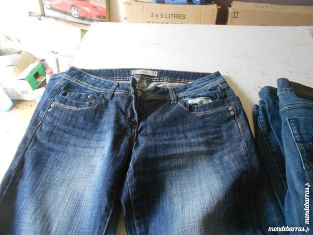 LOT DE JEANS POUR FEMMES Vêtements