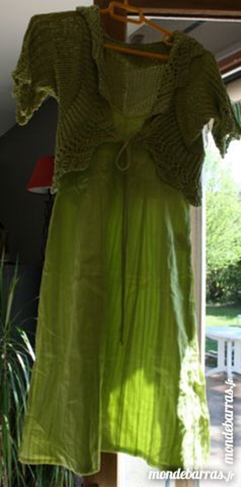 robe et bolro T36 6 Houppeville (76)